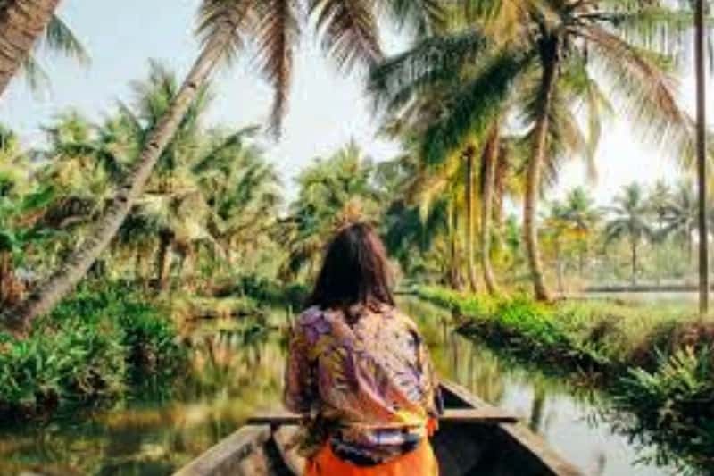 tourImage